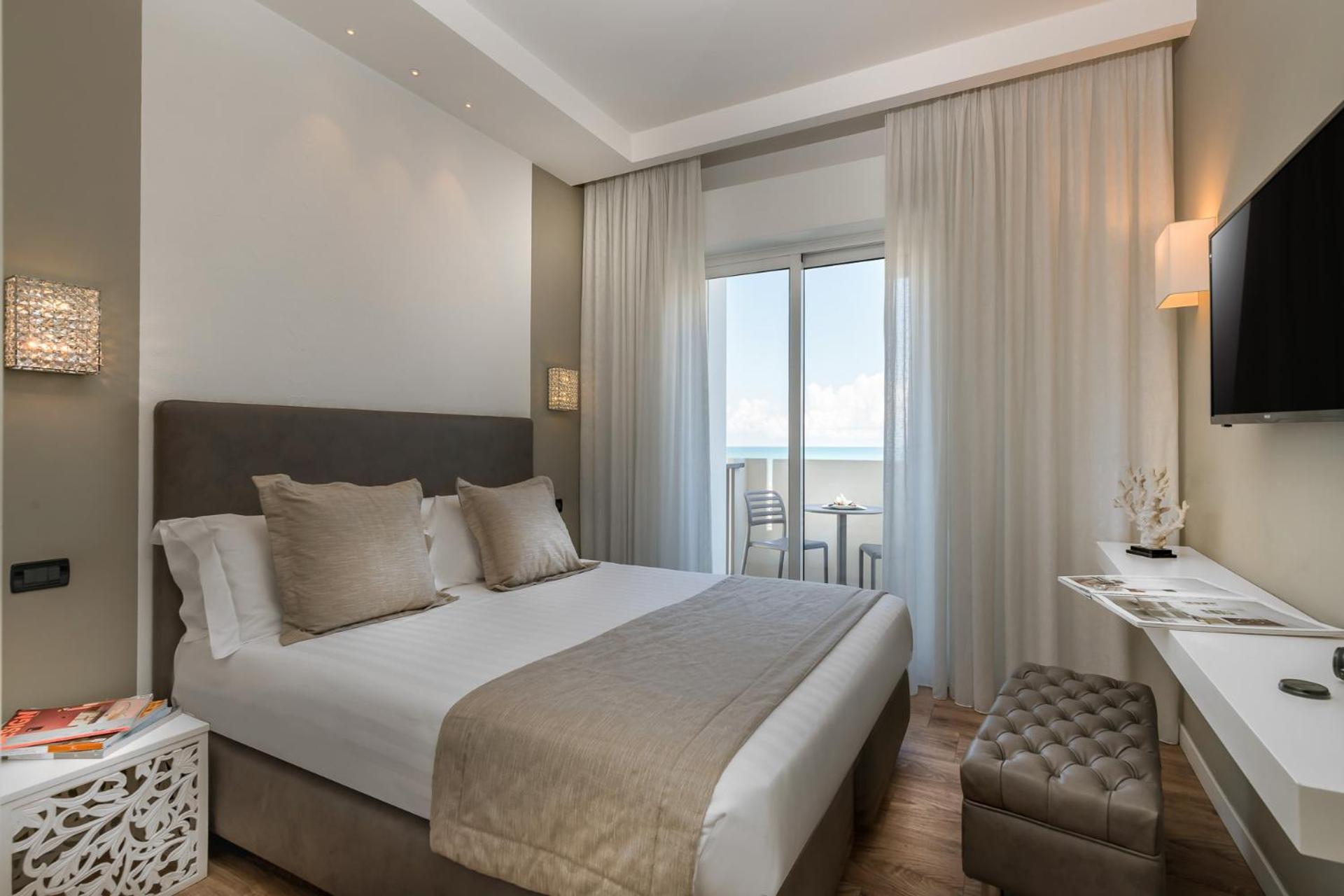 Litoraneo Suite Hotel Rimini Exteriör bild